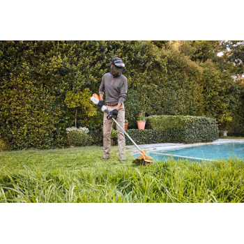 Akumulatorowa kosa STIHL FSA 110 R, bez akumulatora i ładowarki